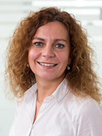 Frau Patricia Tessmer- Höfelmann Zahnmedizinische Fachangestellte Fachwirtin für zahnärztliches Management